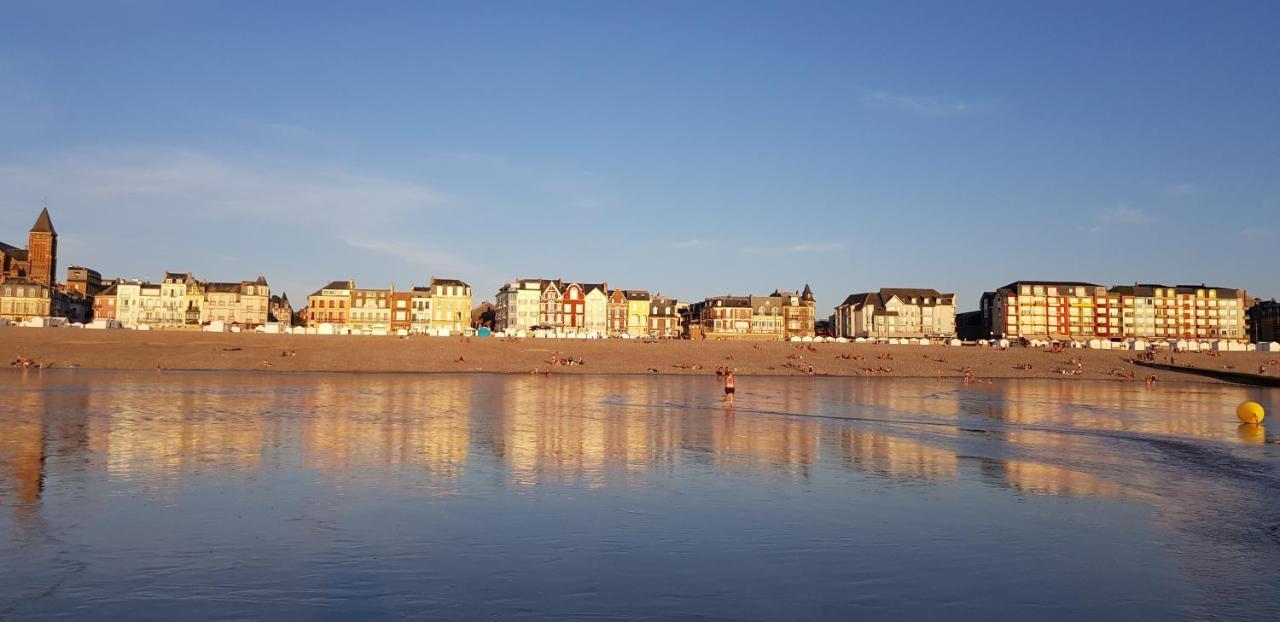Plage à 50m Appartement Rêves étoilés Villa Les Bains de Mers Esterno foto
