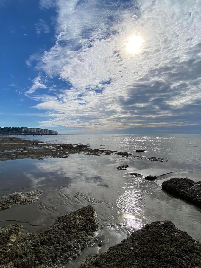 Plage à 50m Appartement Rêves étoilés Villa Les Bains de Mers Esterno foto
